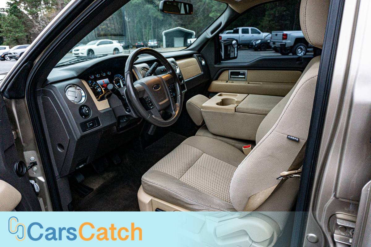 CARSCATCH - Used vehicle - Truck FORD F-150 2011