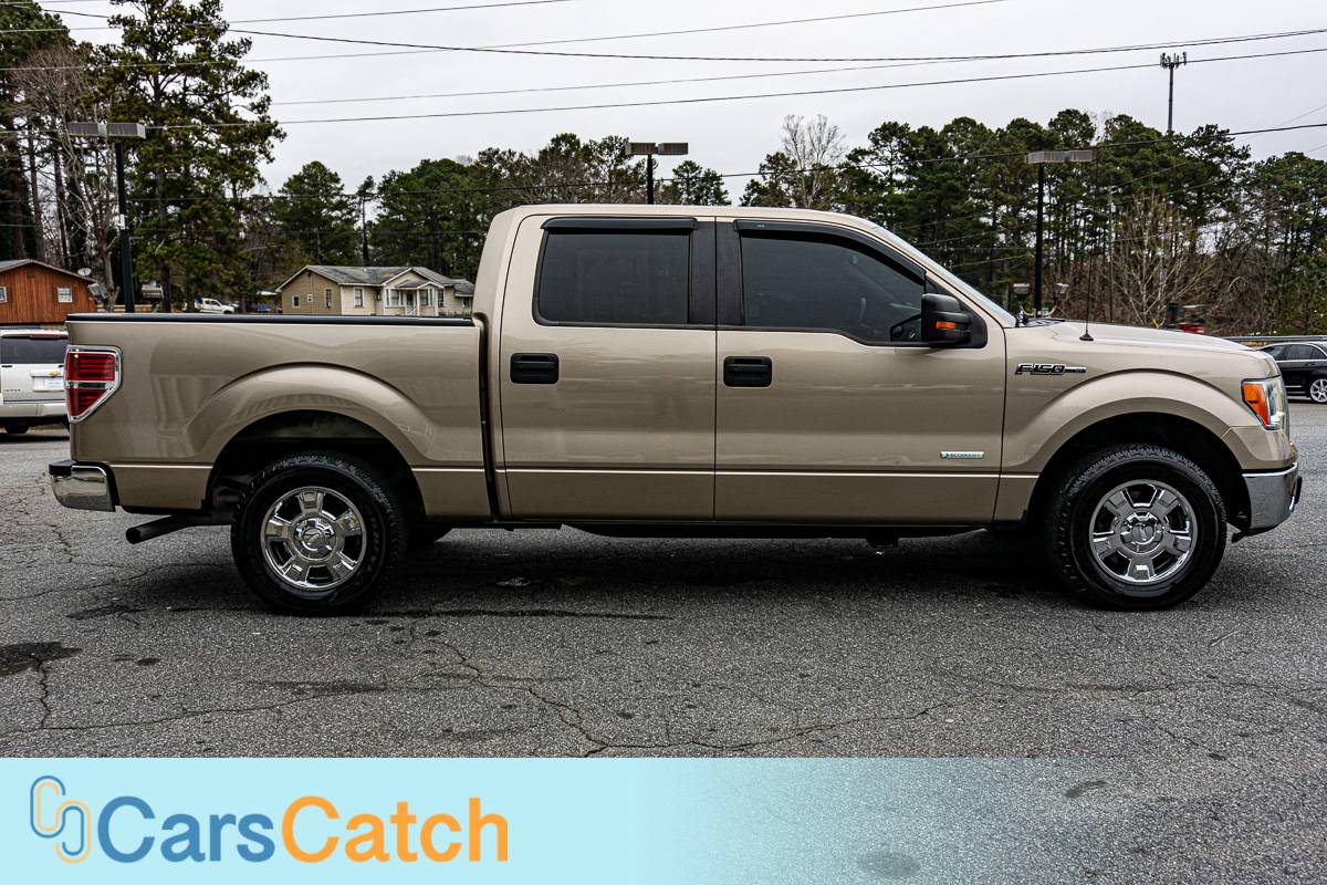 CARSCATCH - Used vehicle - Truck FORD F-150 2011