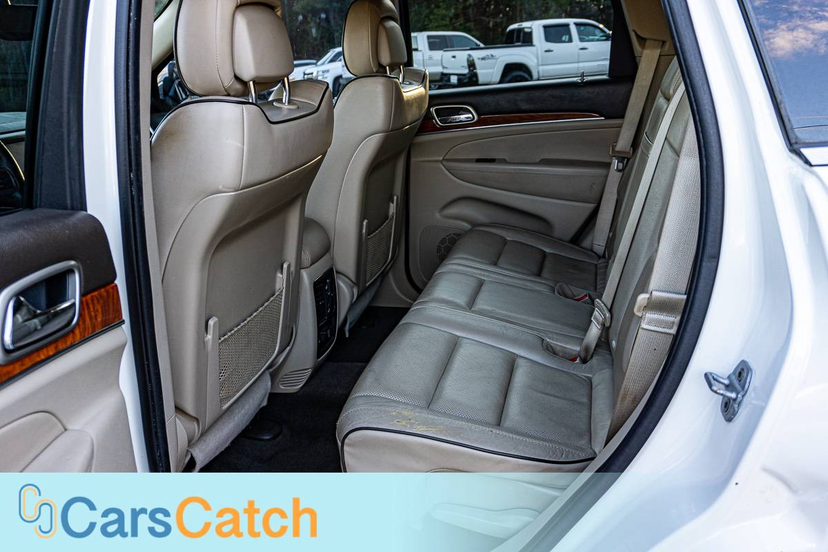 CARSCATCH - Used vehicle - SUV JEEP GRAND CHEROKEE 2012