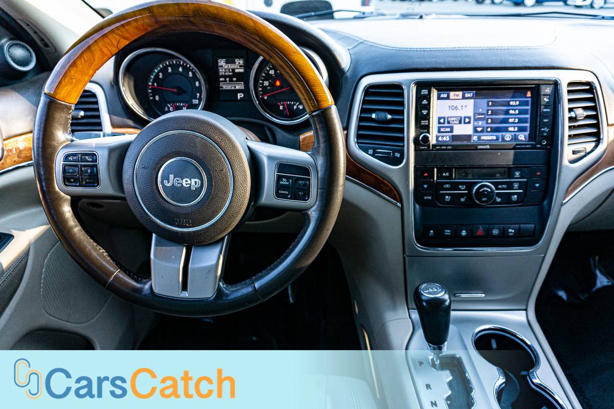 CARSCATCH - Used vehicle - SUV JEEP GRAND CHEROKEE 2012