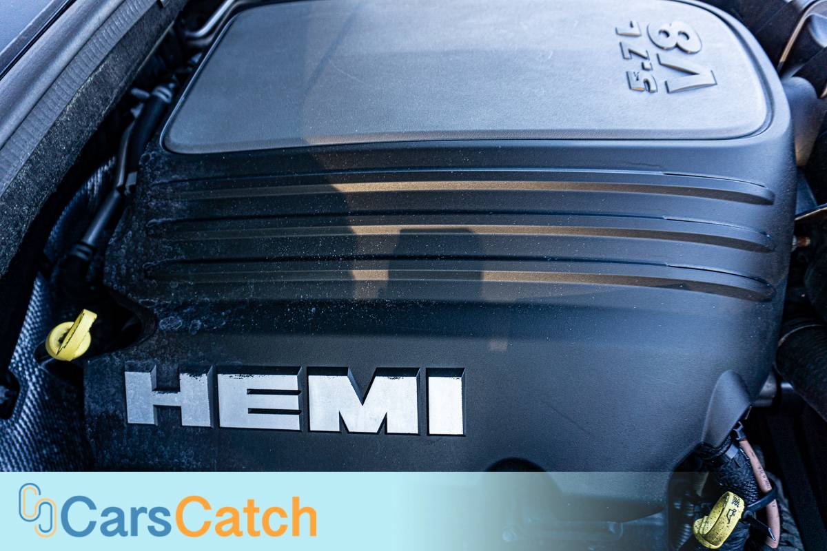 CARSCATCH - Used vehicle - SUV JEEP GRAND CHEROKEE 2012