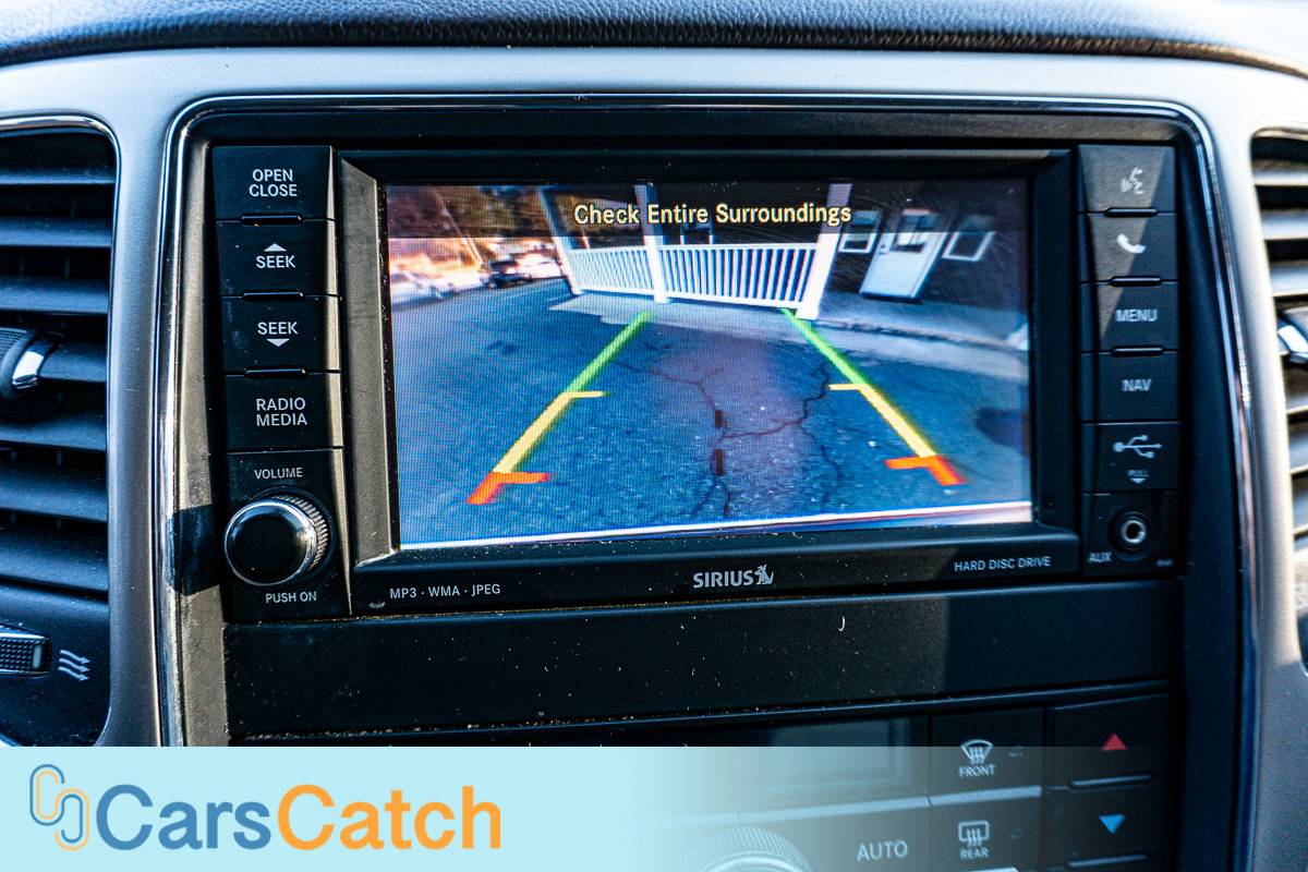 CARSCATCH - Used vehicle - SUV JEEP GRAND CHEROKEE 2012