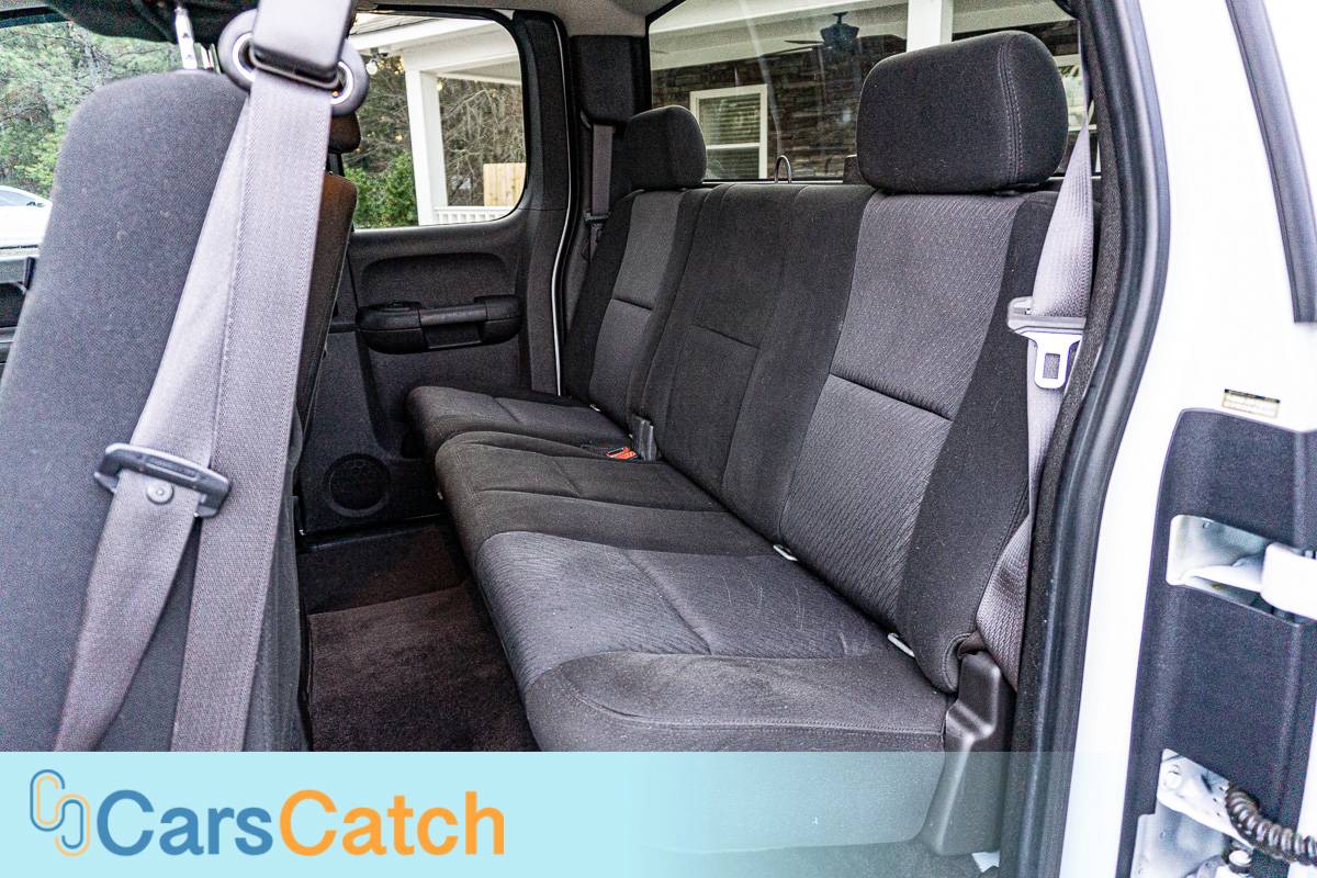 CARSCATCH - Used vehicle - Truck CHEVROLET SILVERADO 1500 2010