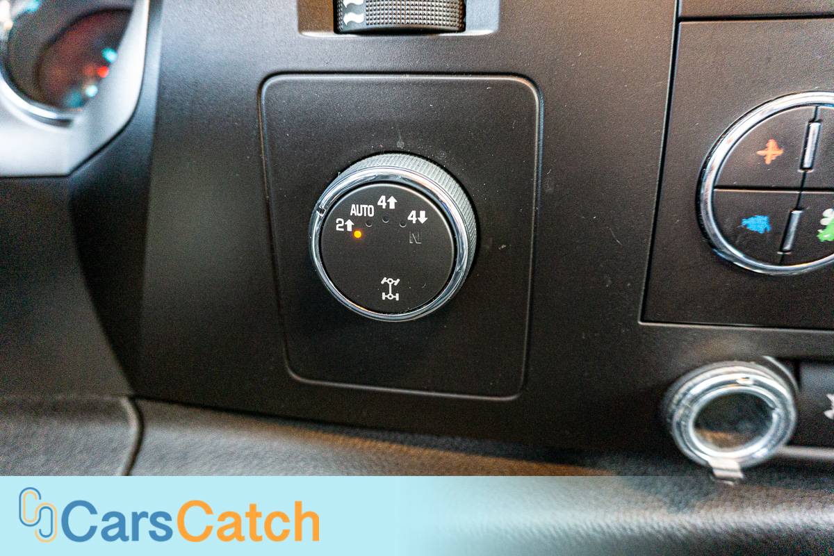 CARSCATCH - Used vehicle - Truck CHEVROLET SILVERADO 1500 2010