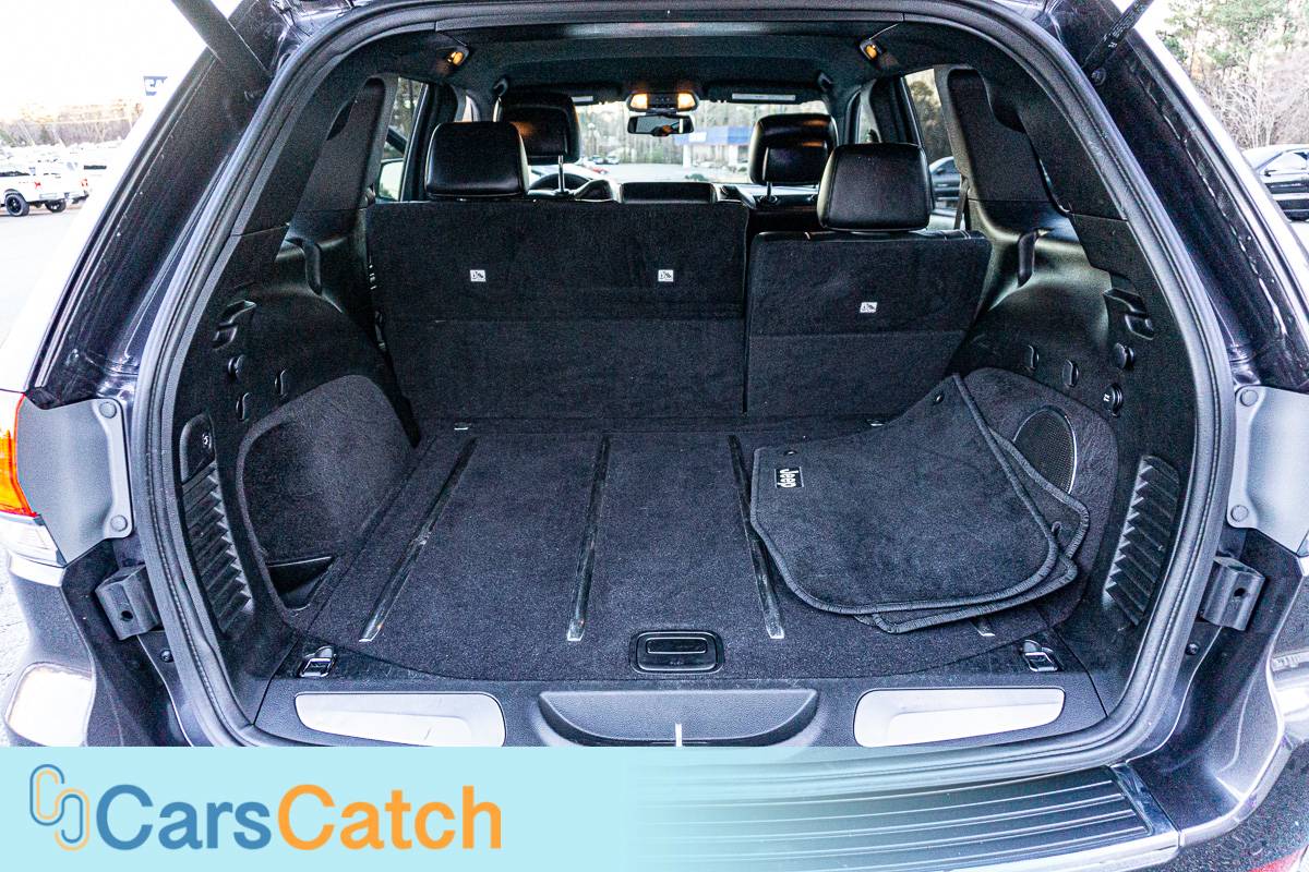 CARSCATCH - Used vehicle - SUV JEEP GRAND CHEROKEE 2014