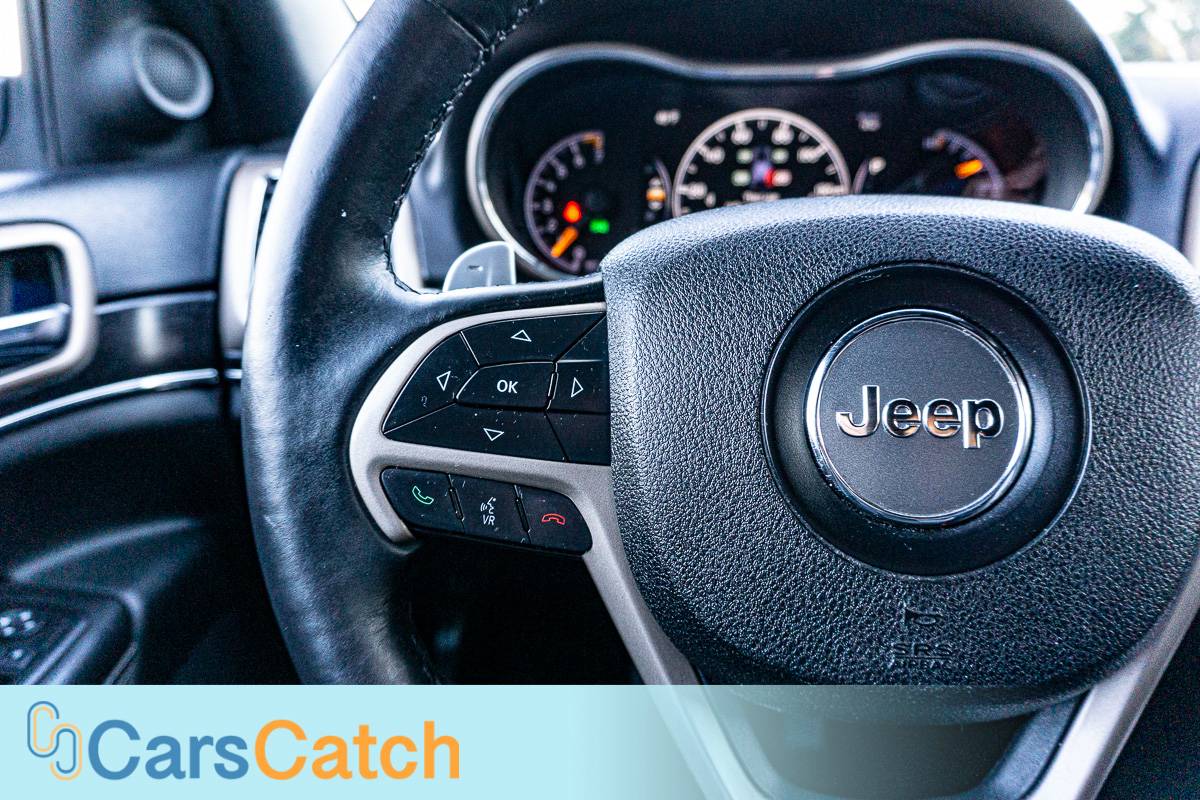 CARSCATCH - Used vehicle - SUV JEEP GRAND CHEROKEE 2014