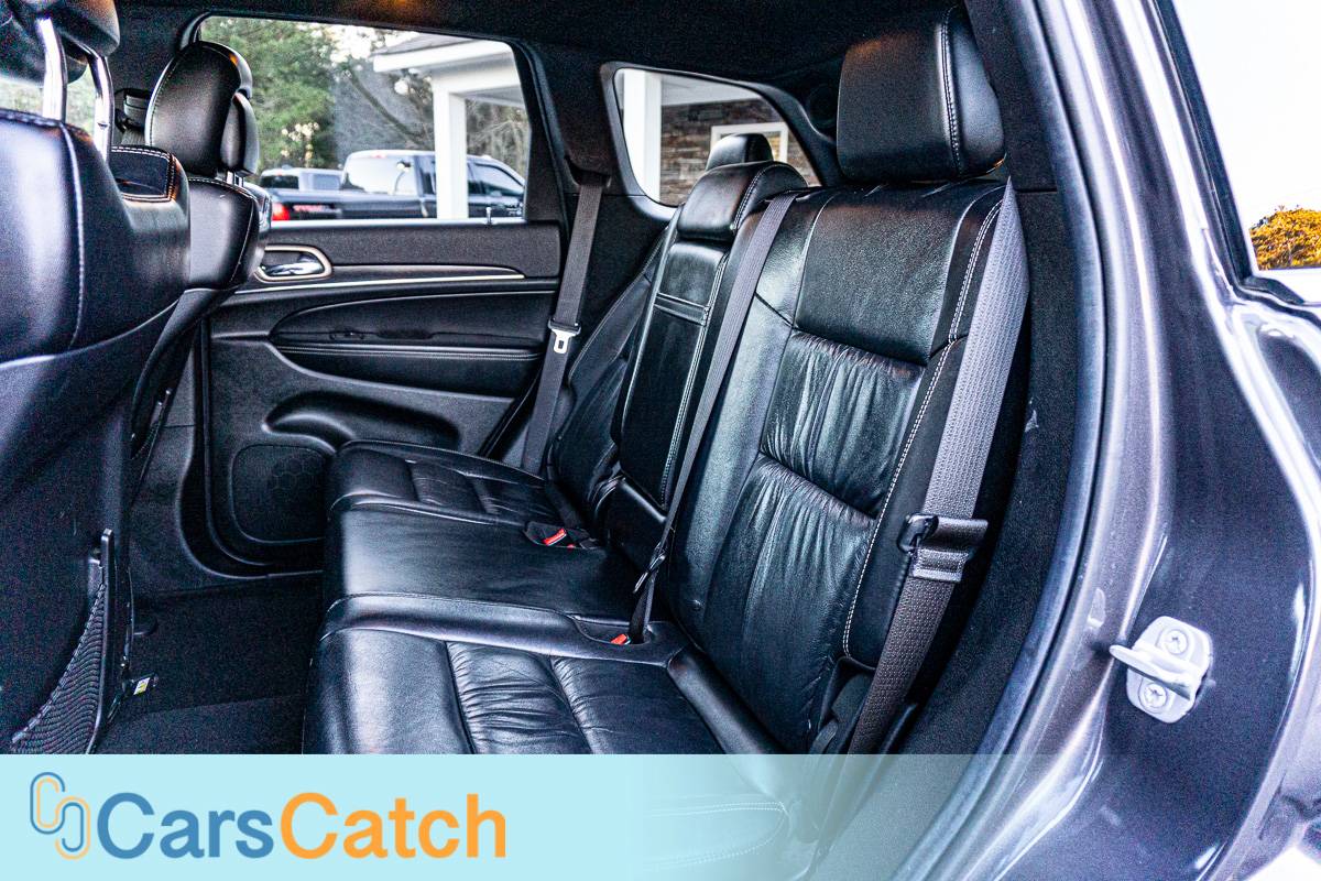 CARSCATCH - Used vehicle - SUV JEEP GRAND CHEROKEE 2014
