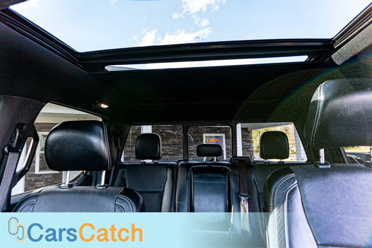 CARSCATCH - Used vehicle - Truck FORD F-150 2015