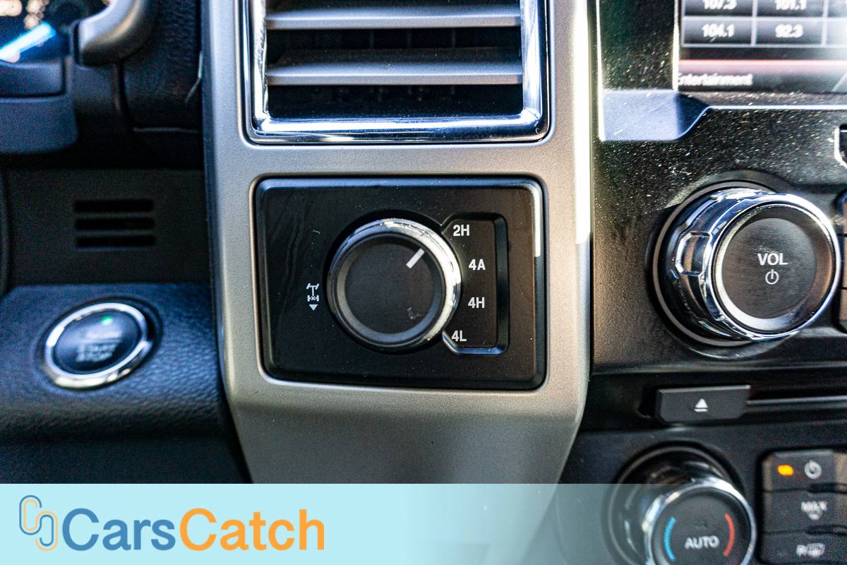 CARSCATCH - Used vehicle - Truck FORD F-150 2015