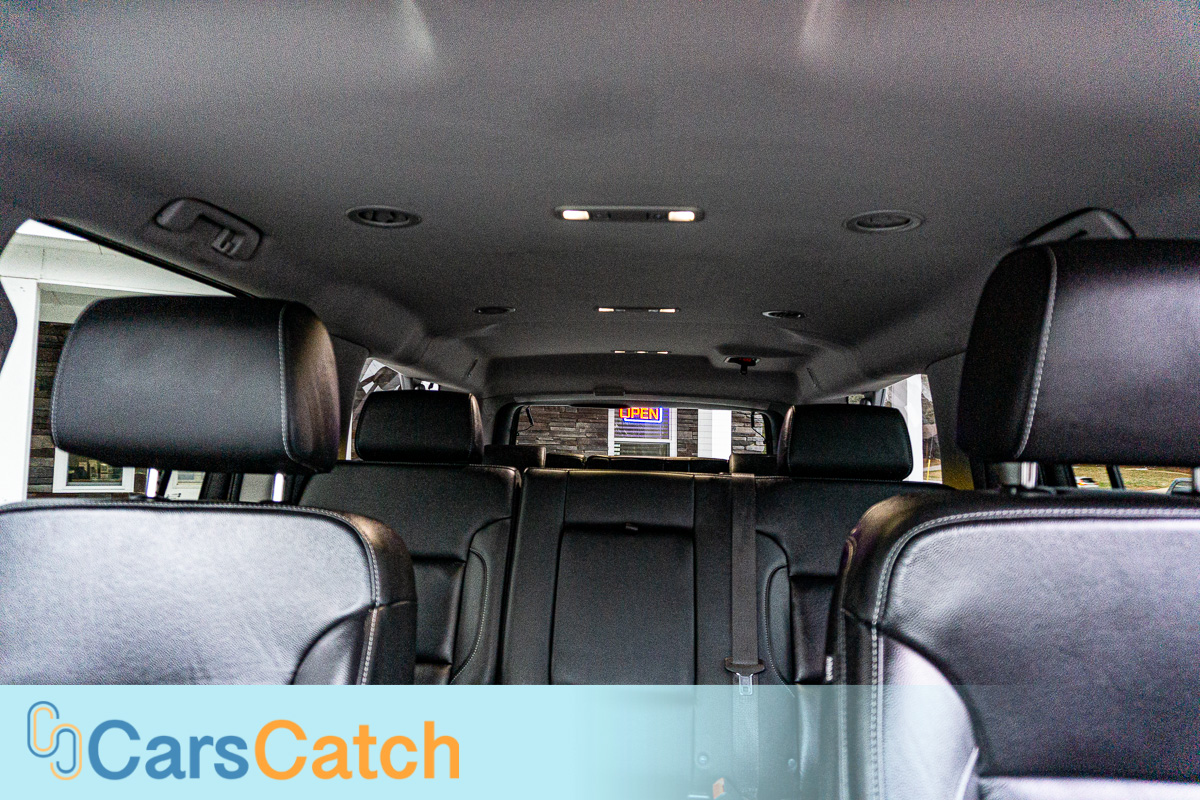 CARSCATCH - Used vehicle - SUV CHEVROLET SUBURBAN 2020