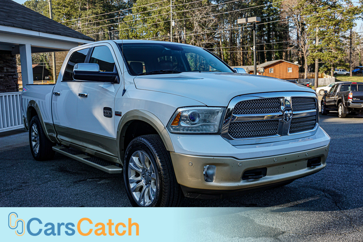 CARSCATCH - Used vehicle - Truck RAM 1500 2014