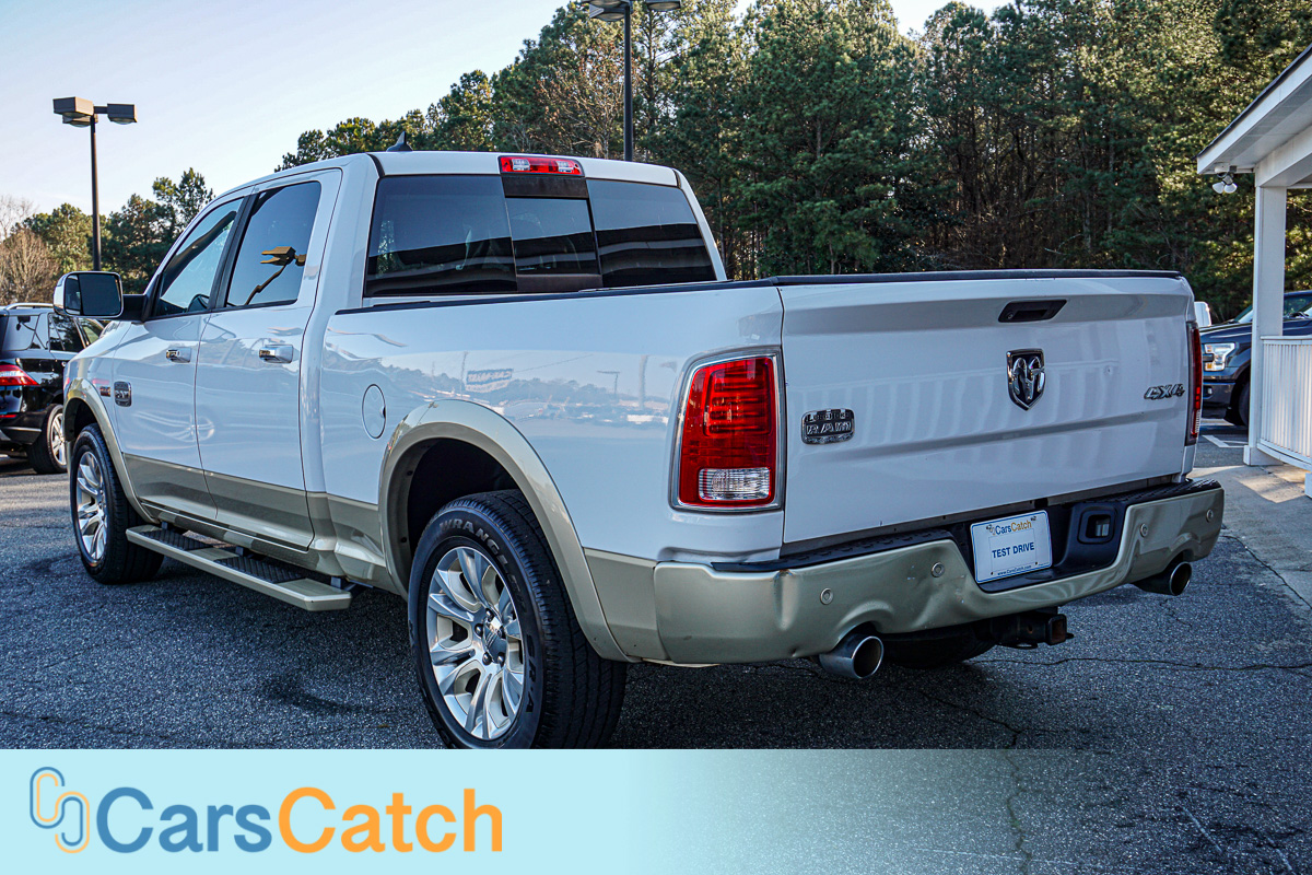 CARSCATCH - Used vehicle - Truck RAM 1500 2014