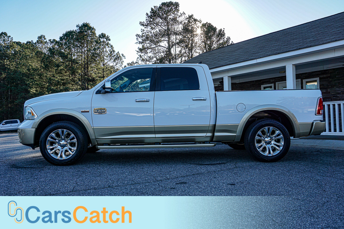 CARSCATCH - Used vehicle - Truck RAM 1500 2014
