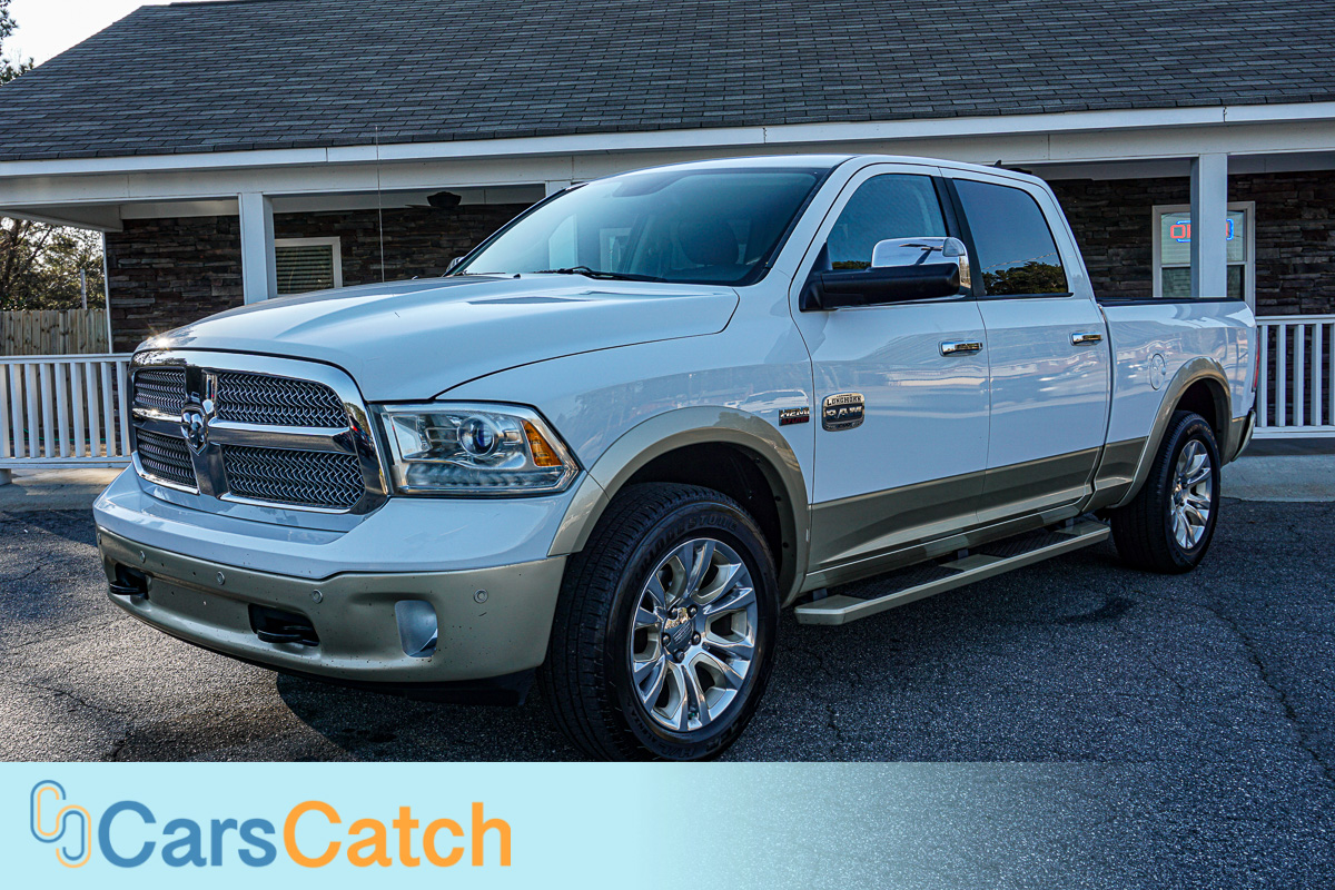 CARSCATCH - Used vehicle - Truck RAM 1500 2014