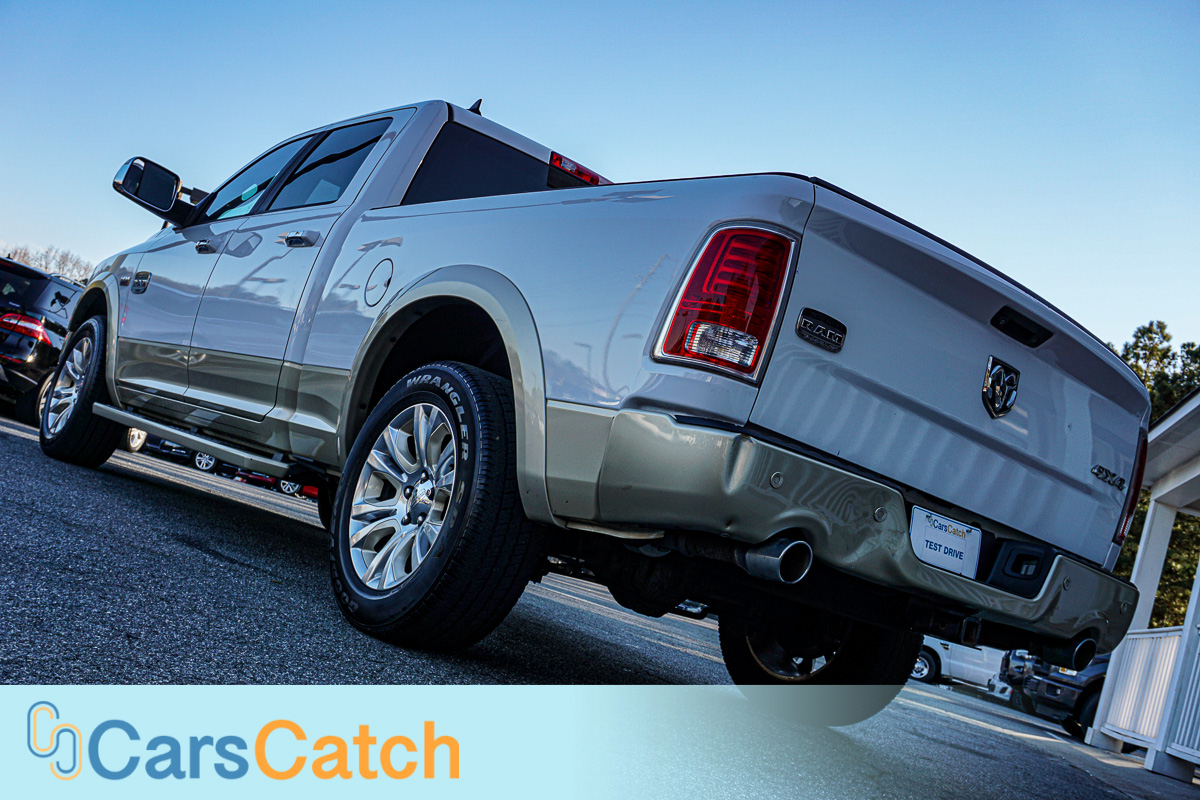 CARSCATCH - Used vehicle - Truck RAM 1500 2014