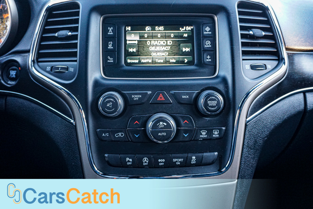 CARSCATCH - Used vehicle - SUV JEEP GRAND CHEROKEE 2016