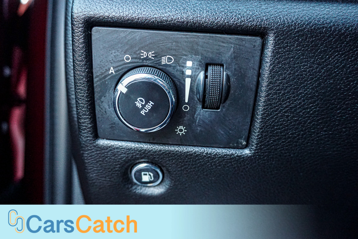 CARSCATCH - Used vehicle - SUV JEEP GRAND CHEROKEE 2016