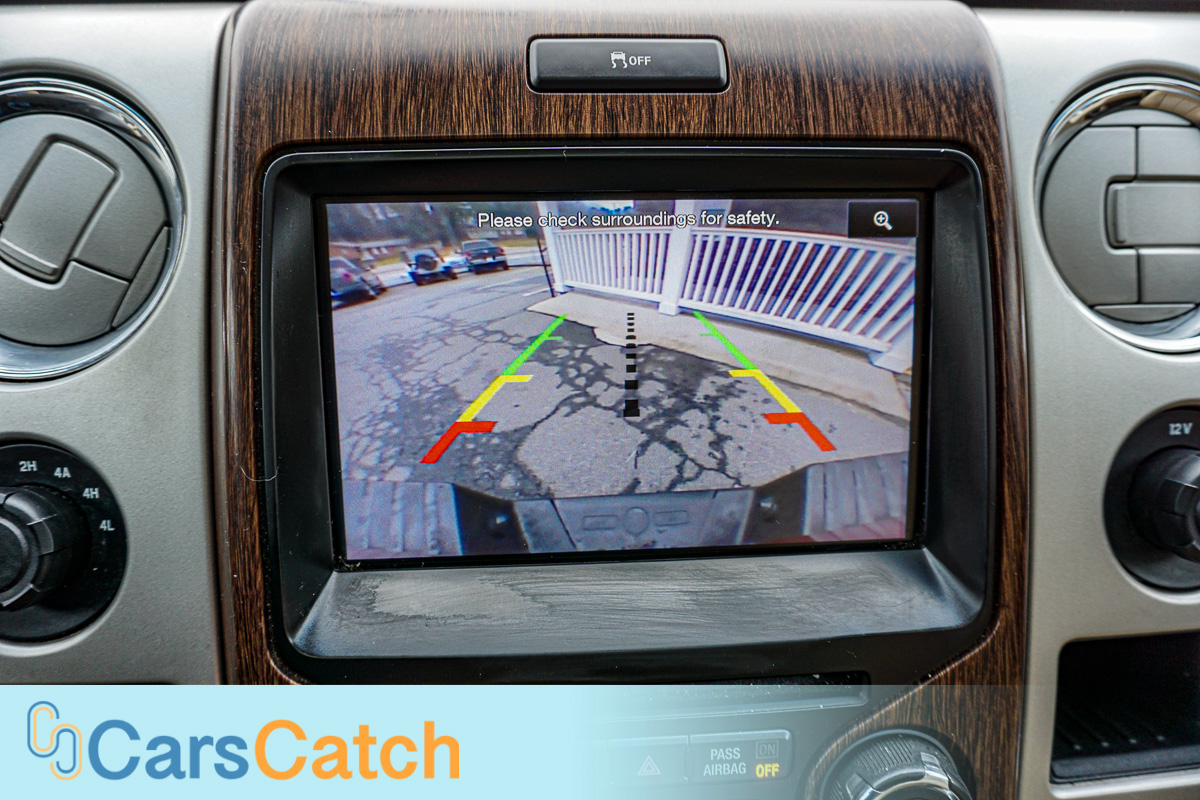 CARSCATCH - Used vehicle - Truck FORD F-150 2013