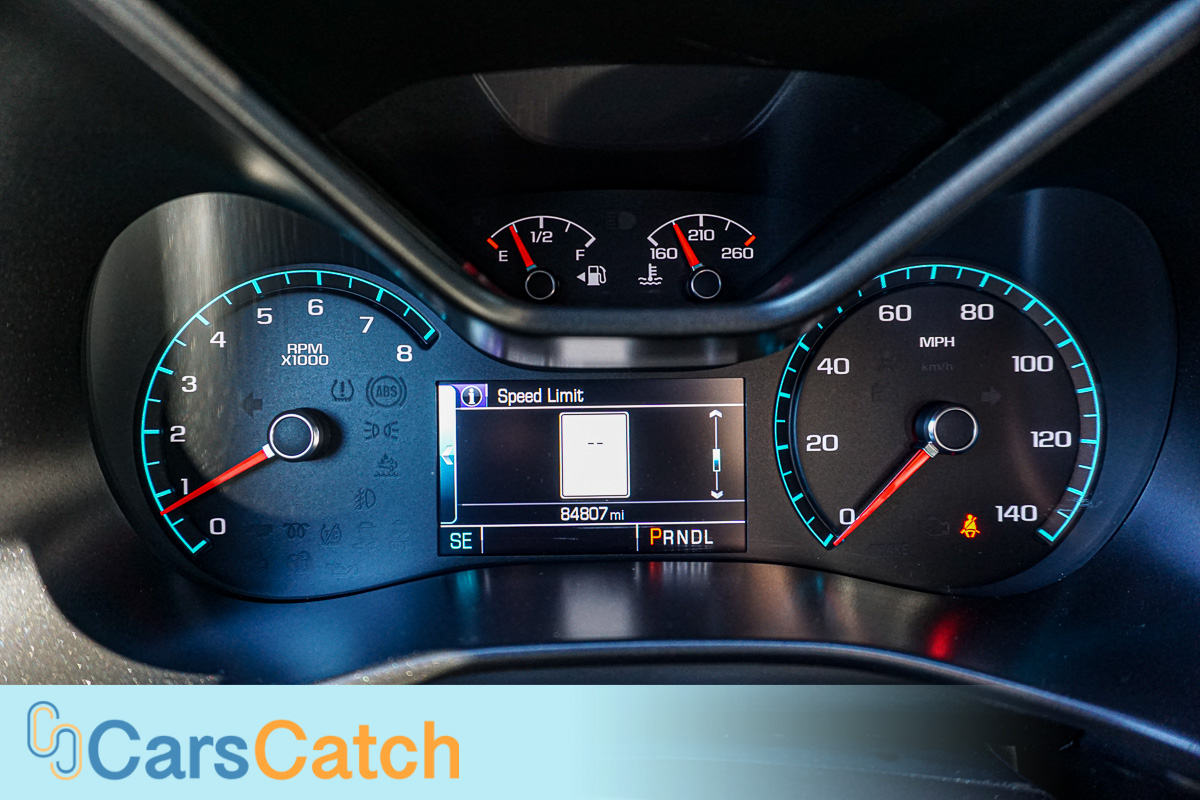 CARSCATCH - Used vehicle - Truck GMC CANYON 2017