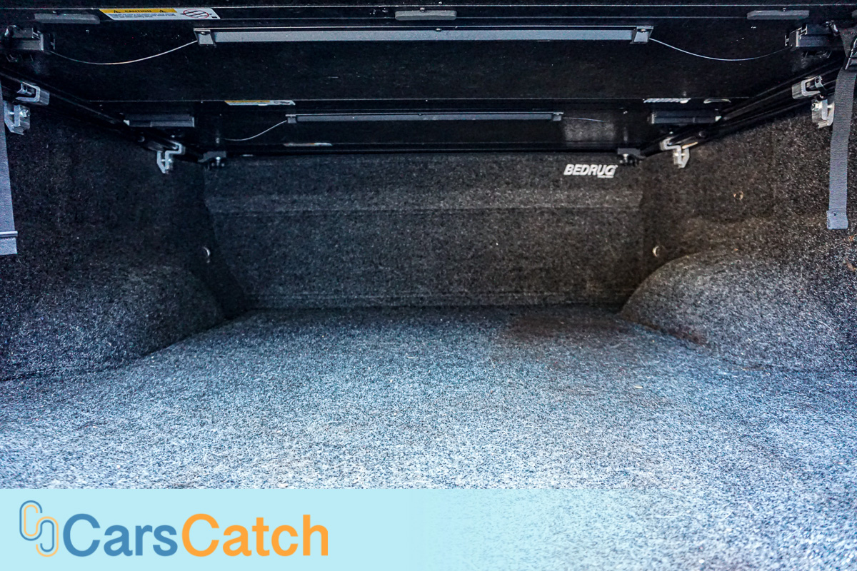 CARSCATCH - Used vehicle - Truck GMC CANYON 2017