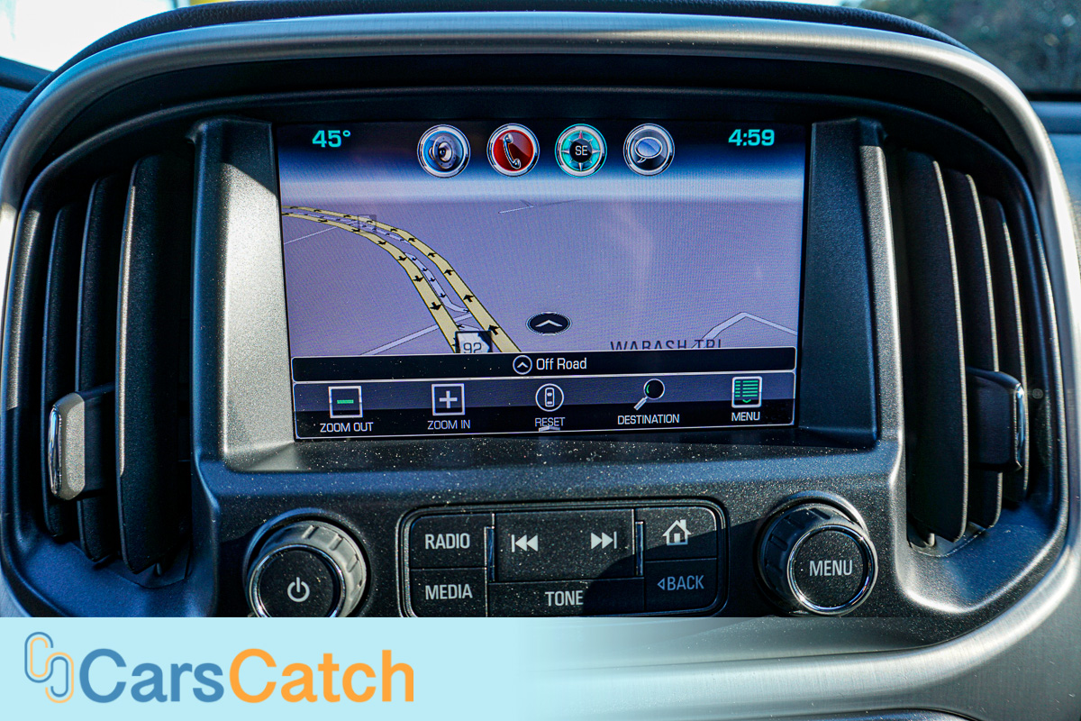 CARSCATCH - Used vehicle - Truck GMC CANYON 2017