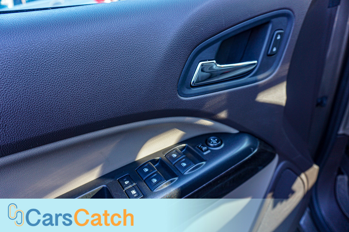 CARSCATCH - Used vehicle - Truck GMC CANYON 2017