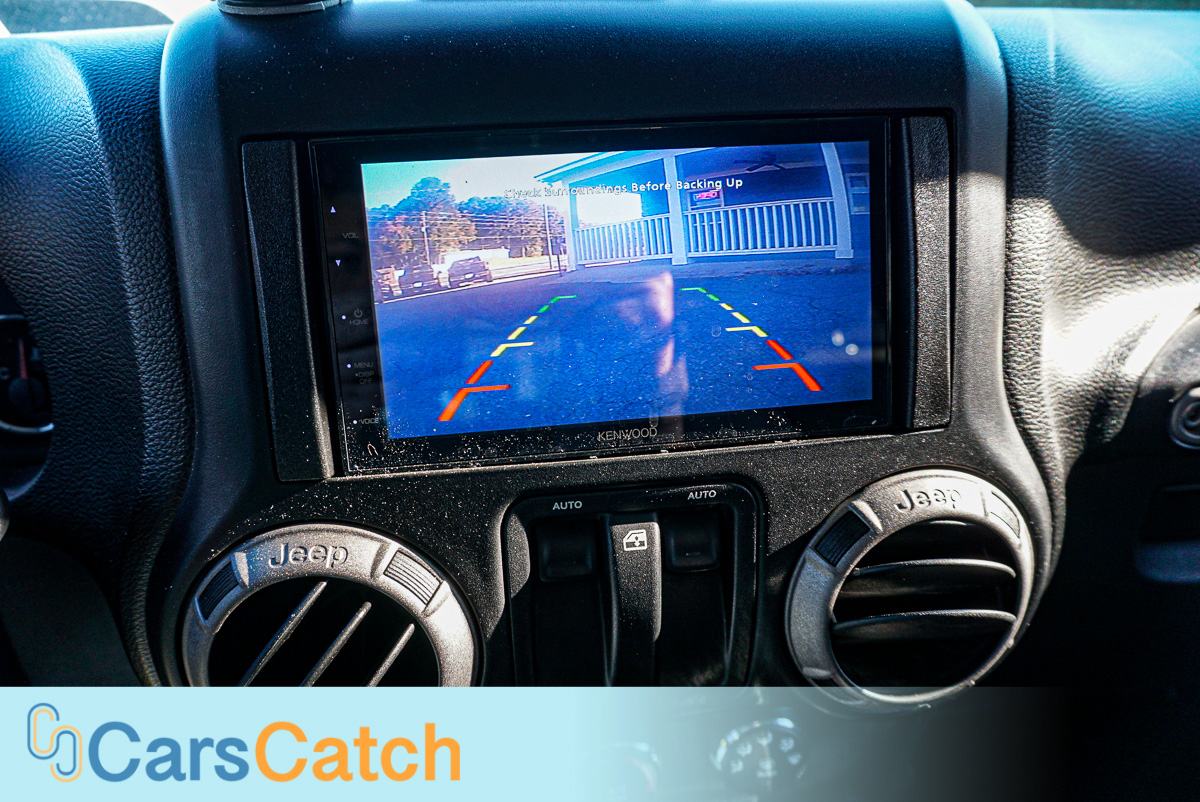 CARSCATCH - Used vehicle - SUV JEEP WRANGLER 2014