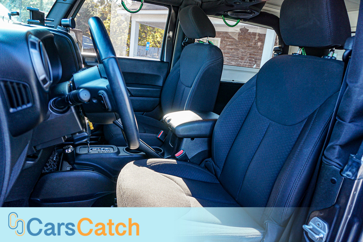 CARSCATCH - Used vehicle - SUV JEEP WRANGLER 2014