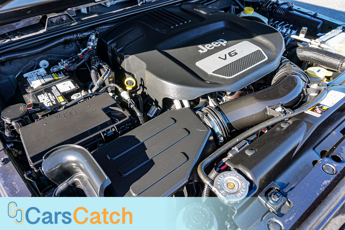 CARSCATCH - Used vehicle - SUV JEEP WRANGLER 2014