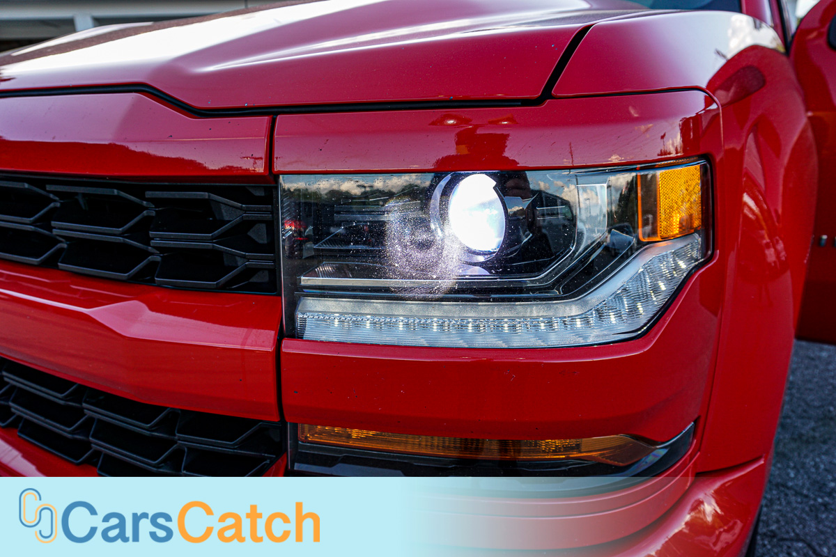 CARSCATCH - Used vehicle - Truck CHEVROLET SILVERADO 1500 2017