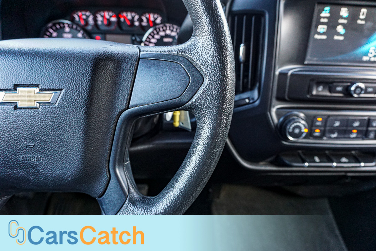 CARSCATCH - Used vehicle - Truck CHEVROLET SILVERADO 1500 2017