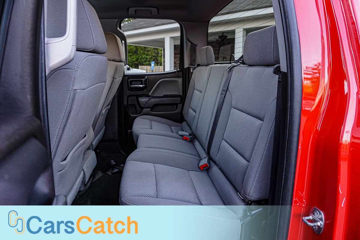 CARSCATCH - Used vehicle - Truck CHEVROLET SILVERADO 1500 2017