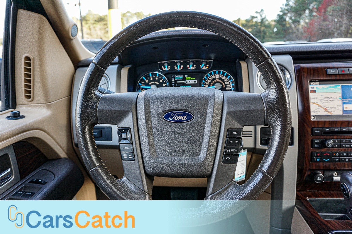 CARSCATCH - Used vehicle - Truck FORD F-150 2012