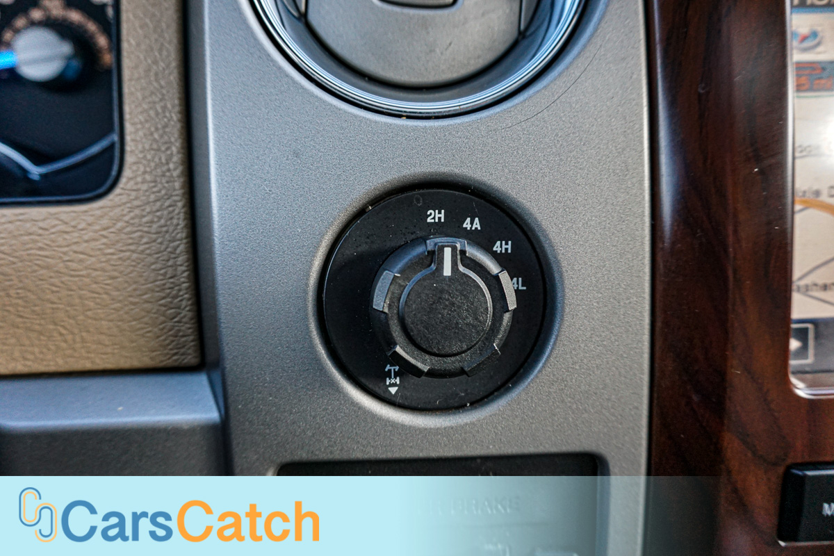 CARSCATCH - Used vehicle - Truck FORD F-150 2012