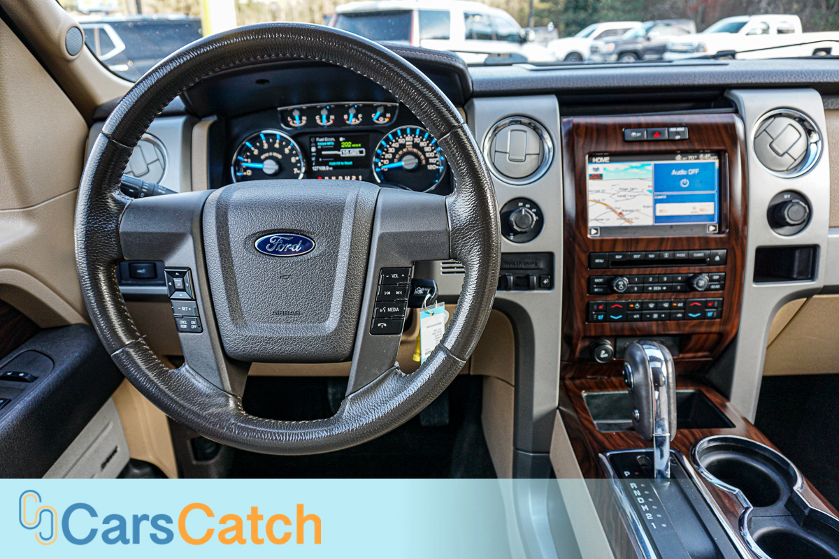 CARSCATCH - Used vehicle - Truck FORD F-150 2012