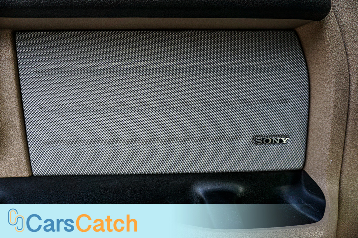 CARSCATCH - Used vehicle - Truck FORD F-150 2012