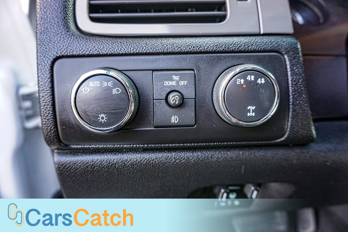 CARSCATCH - Used vehicle - Truck CHEVROLET SILVERADO 2500HD 2014