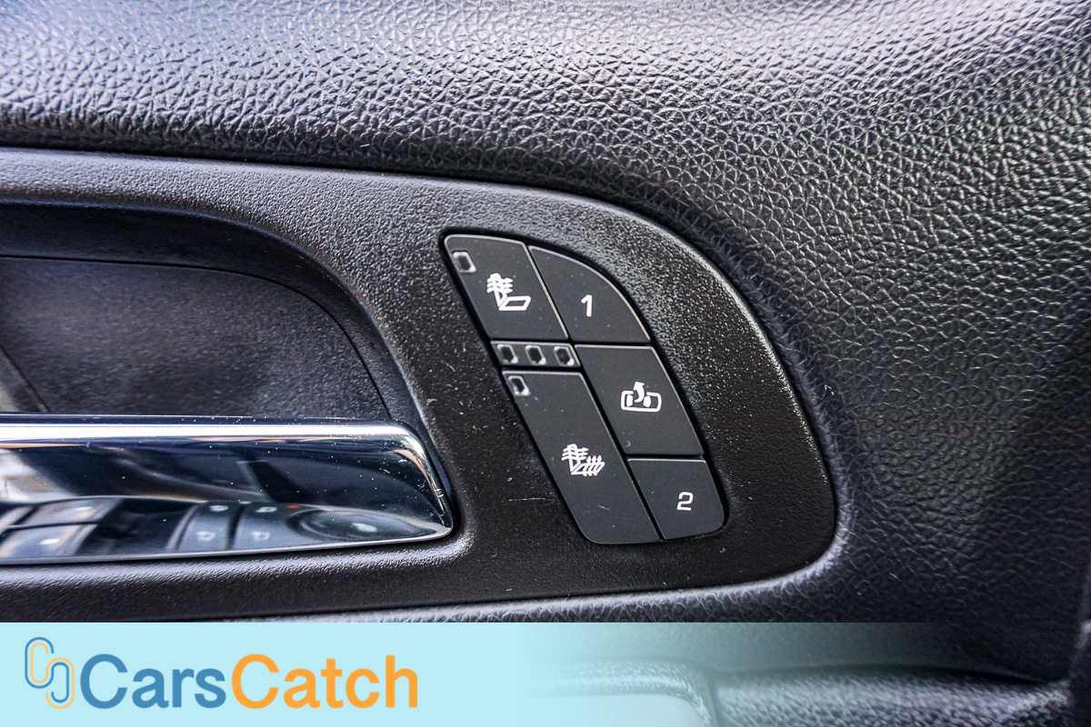 CARSCATCH - Used vehicle - Truck CHEVROLET SILVERADO 2500HD 2014