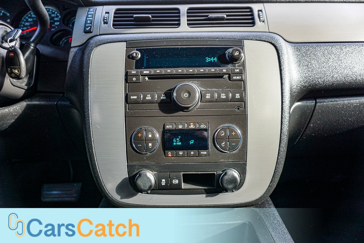 CARSCATCH - Used vehicle - Truck CHEVROLET SILVERADO 2500HD 2014