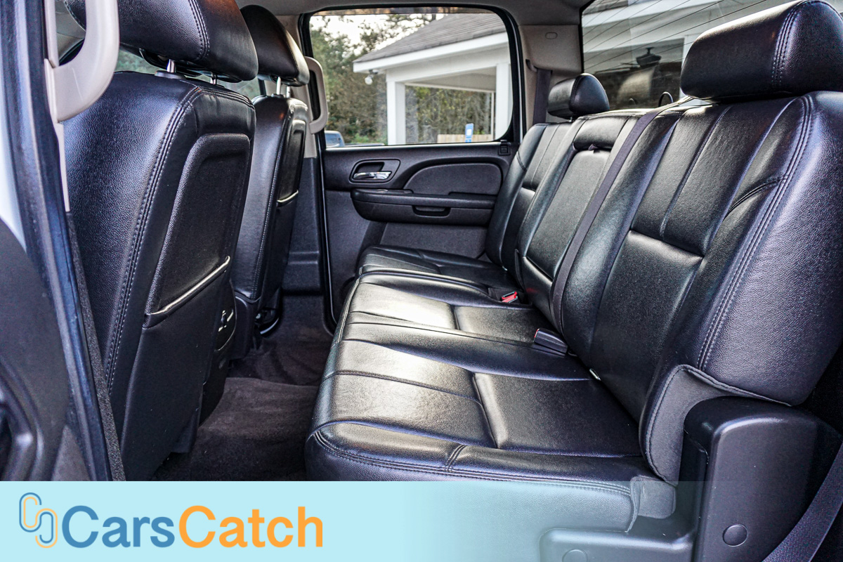 CARSCATCH - Used vehicle - Truck CHEVROLET SILVERADO 2500HD 2014
