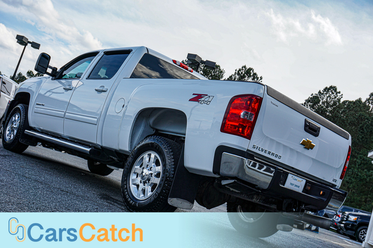 CARSCATCH - Used vehicle - Truck CHEVROLET SILVERADO 2500HD 2014