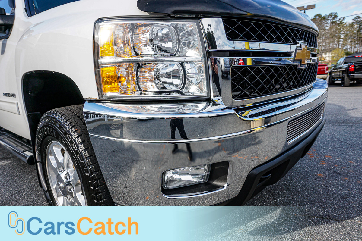 CARSCATCH - Used vehicle - Truck CHEVROLET SILVERADO 2500HD 2014