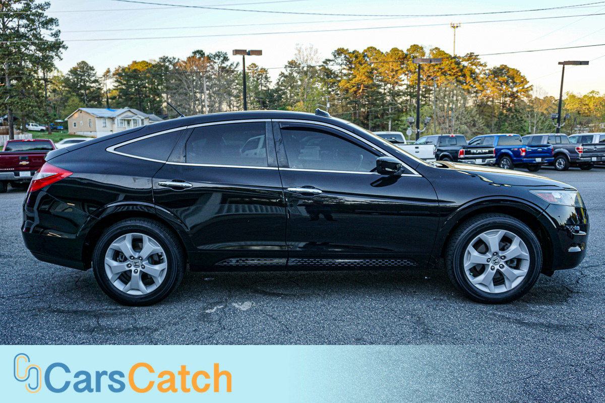 CARSCATCH - Used vehicle - Sedan HONDA CROSSTOUR 2012
