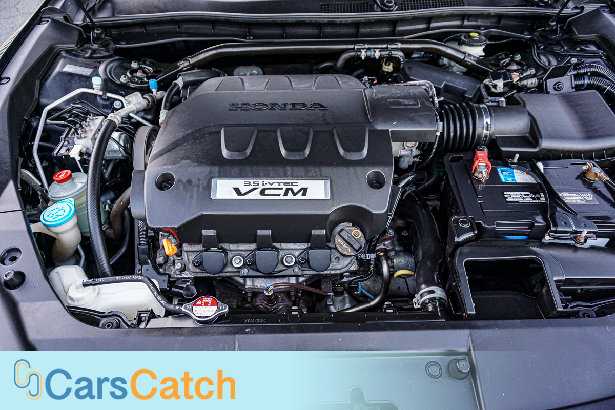 CARSCATCH - Used vehicle - Sedan HONDA CROSSTOUR 2012