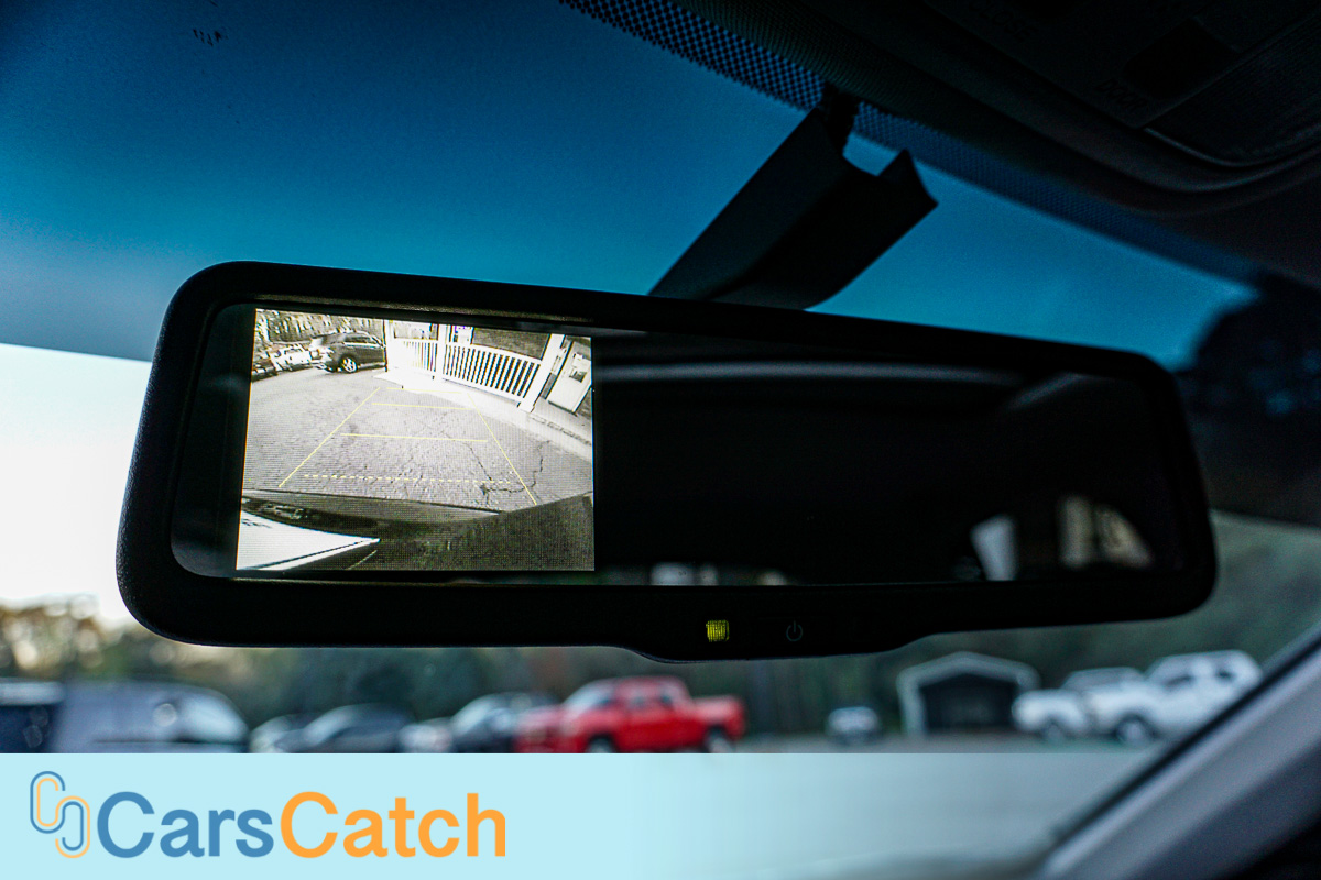 CARSCATCH - Used vehicle - Sedan HONDA CROSSTOUR 2012