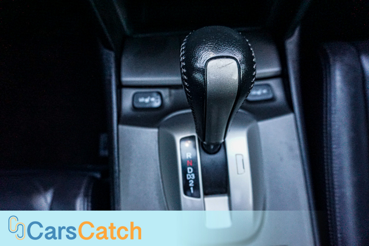 CARSCATCH - Used vehicle - Sedan HONDA CROSSTOUR 2012