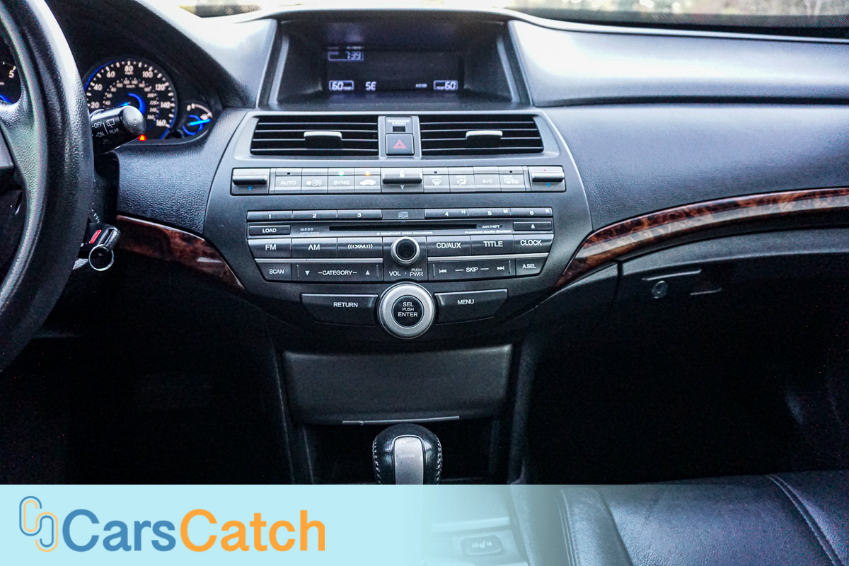 CARSCATCH - Used vehicle - Sedan HONDA CROSSTOUR 2012