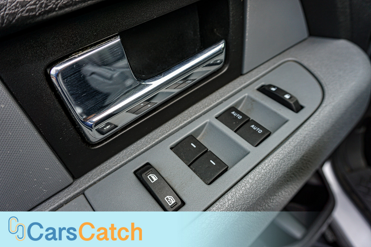 CARSCATCH - Used vehicle - Truck FORD F-150 2012