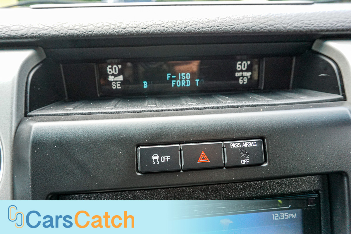 CARSCATCH - Used vehicle - Truck FORD F-150 2012