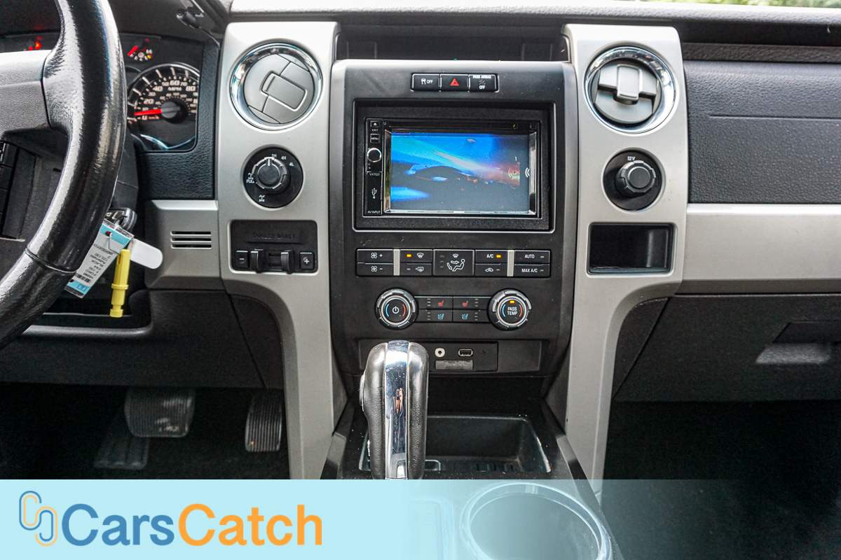 CARSCATCH - Used vehicle - Truck FORD F-150 2012